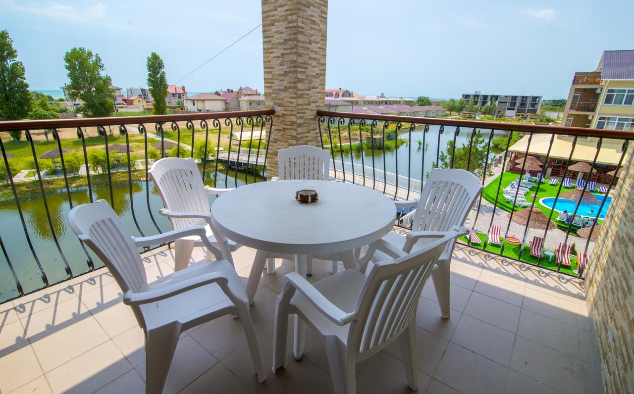 Kovcheg Hotel Zatoka Luaran gambar