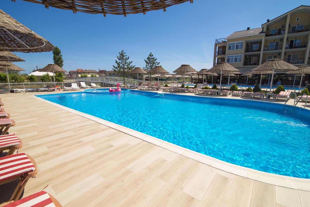 Kovcheg Hotel Zatoka Luaran gambar