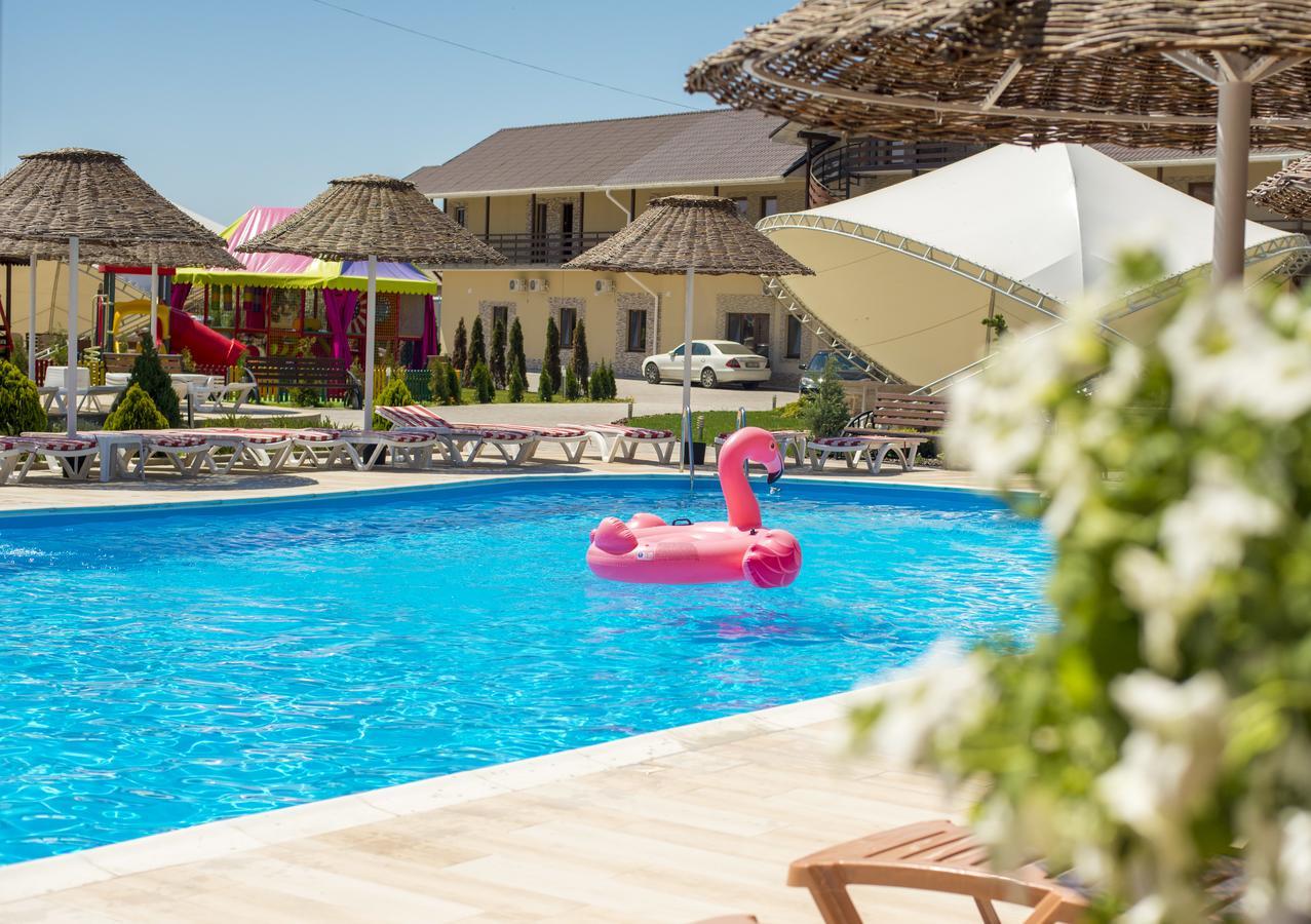 Kovcheg Hotel Zatoka Luaran gambar