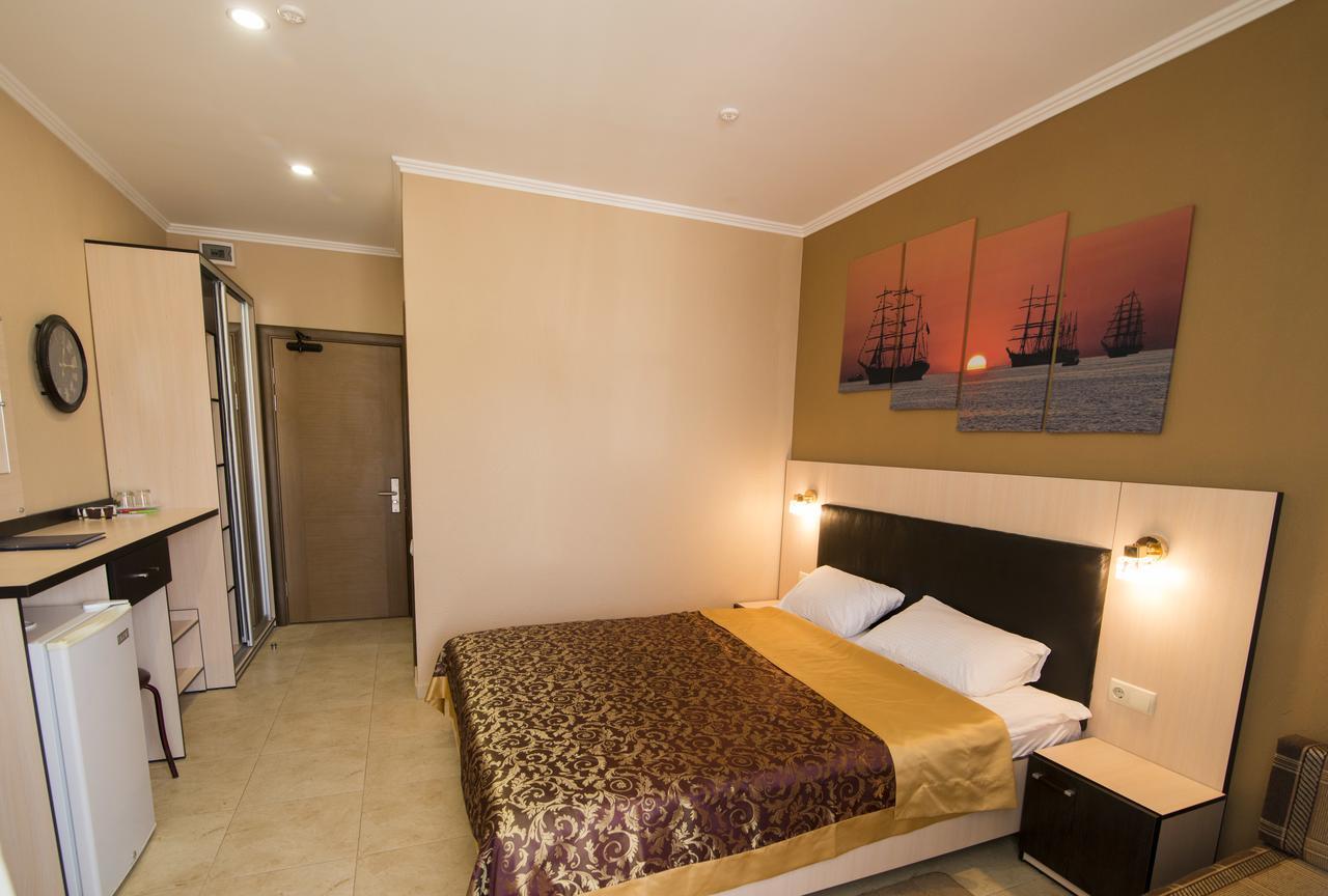 Kovcheg Hotel Zatoka Luaran gambar