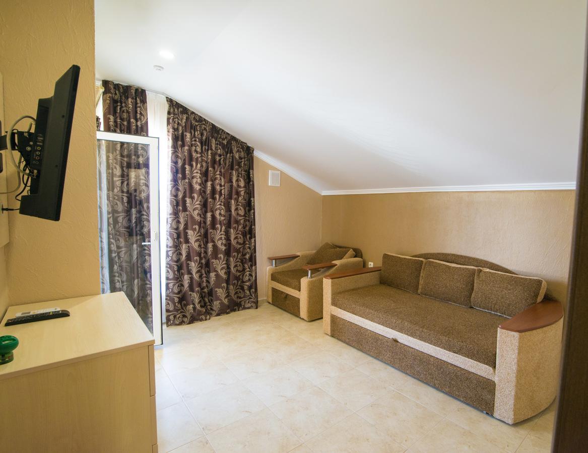 Kovcheg Hotel Zatoka Luaran gambar